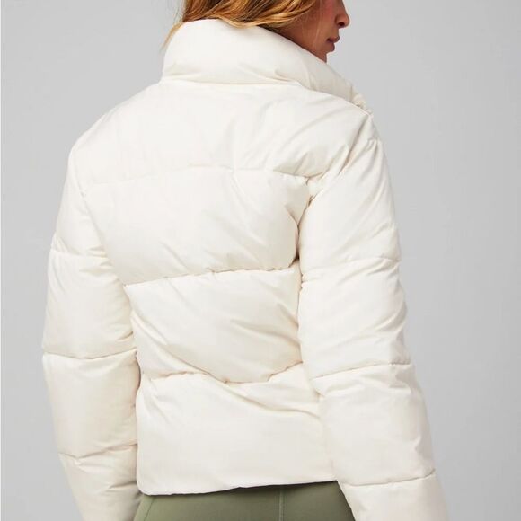 NWT *Fabletics* Essential Puffer Sz XL in Bone (Ivory) - Picture 3 of 3